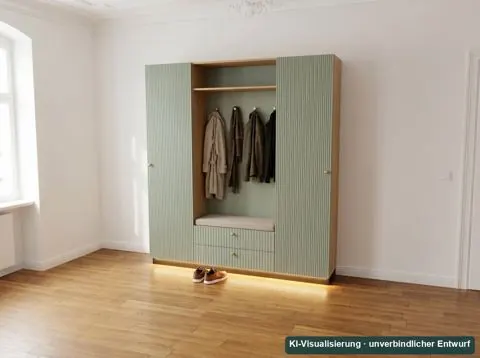KI-Visualisierung: salbeigrüne Garderobe mit Rillentüren, offener Nische, Sitzbank und Sockellicht in einem Altbauflur